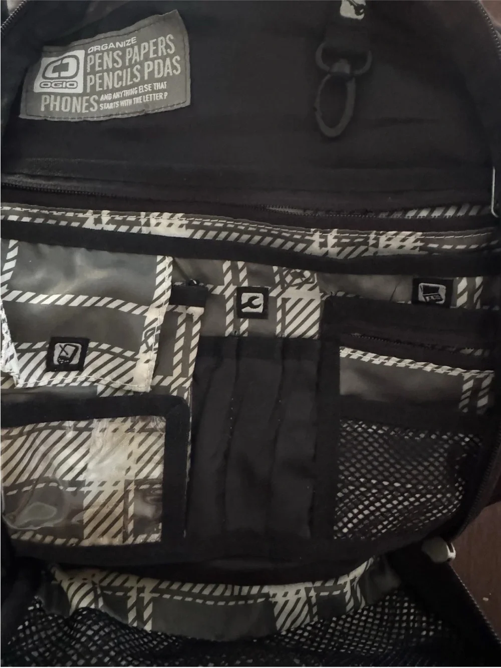 OGIO Graphite Gray Backpack Padded Fit 17” Laptop Travel Business School 19x12x8
